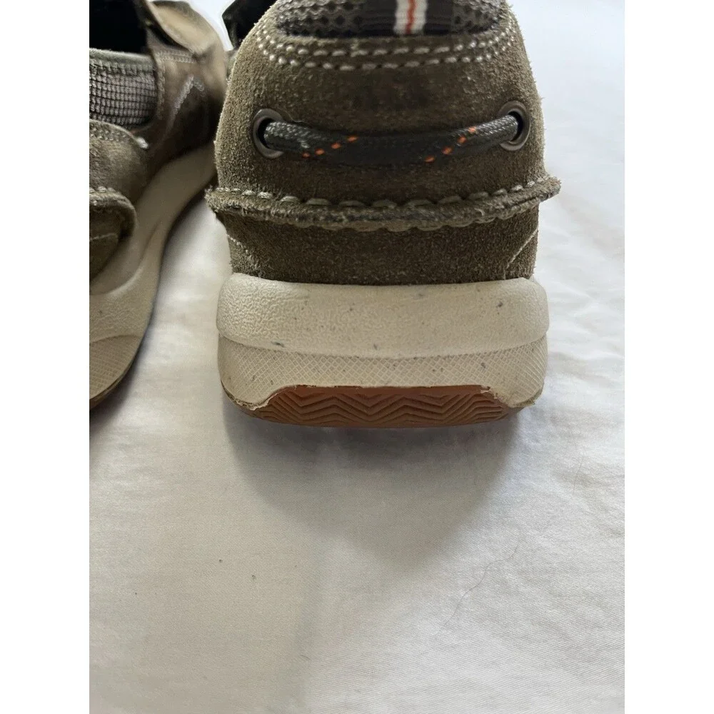Clarks this listing